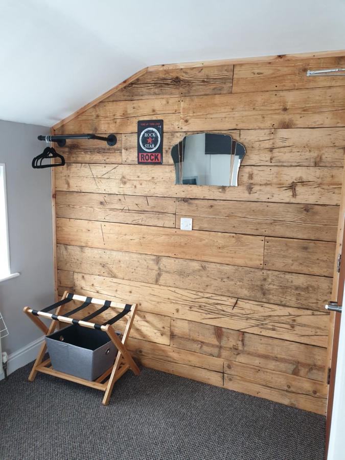 ホテル Carpenters Arms ボストン エクステリア 写真